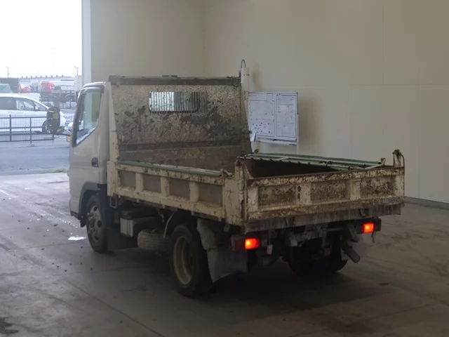 Mitsubishi Fuso Canter  с аукциона в Японии