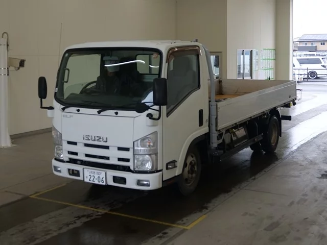 Isuzu Elf  с аукциона в Японии