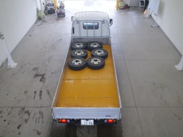 Isuzu Elf  с аукциона в Японии