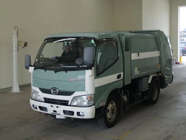 Hino Dutro  с аукциона в Японии