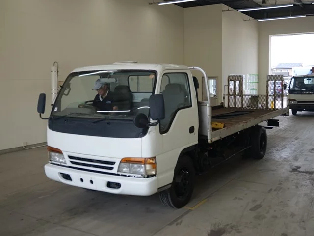 Isuzu Elf  с аукциона в Японии