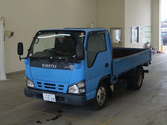 Isuzu Elf  с аукциона в Японии