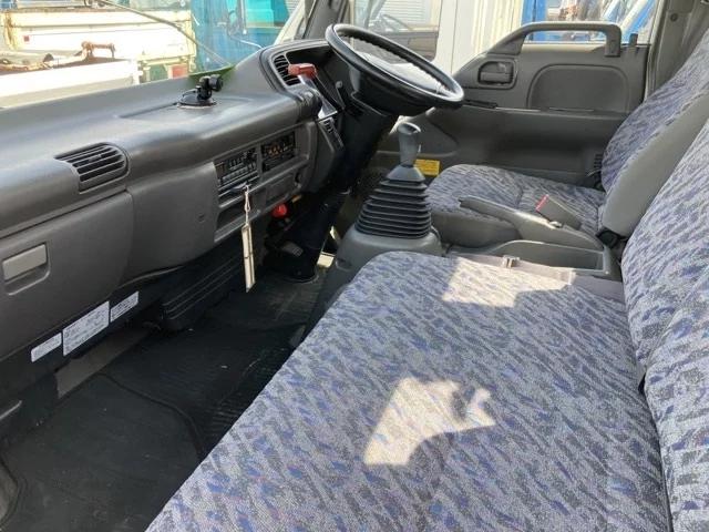 Isuzu Elf  с аукциона в Японии