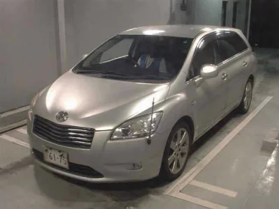 TOYOTA MARK X ZIO