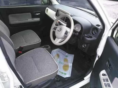 Daihatsu Mira Tocot