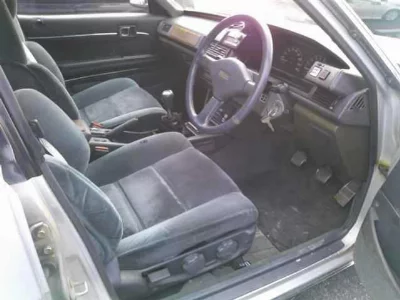 TOYOTA CRESTA