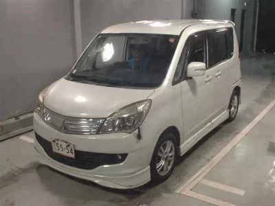 Mitsubishi Delica D:2