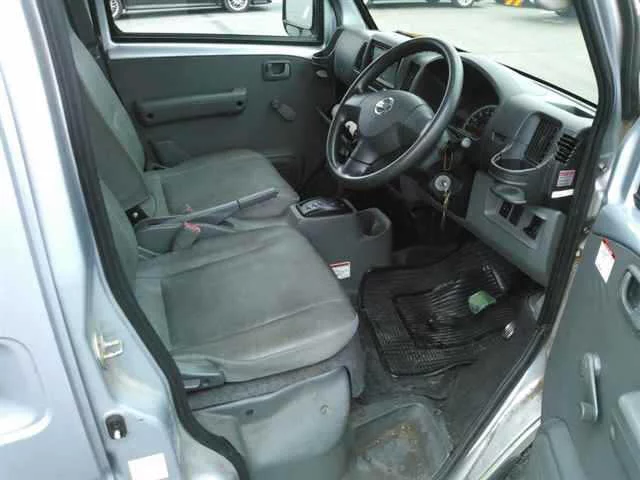 Nissan Clipper  с аукциона в Японии