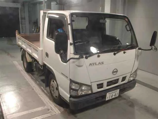Nissan Atlas  с аукциона в Японии