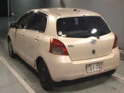 TOYOTA VITZ