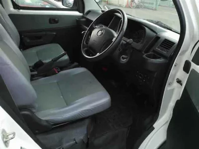 TOYOTA TOWN ACE VAN