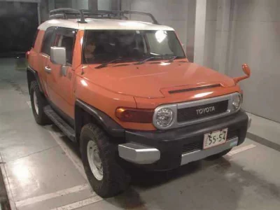 TOYOTA FJ CRUISER