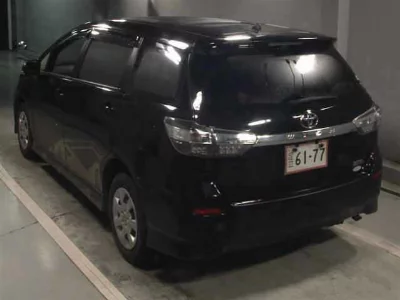 TOYOTA WISH