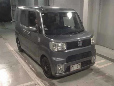 DAIHATSU WAKE