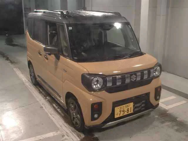 Suzuki Spacia Gear  с аукциона в Японии