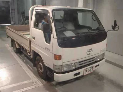 TOYOTA DYNA