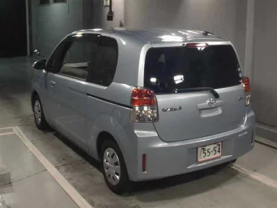 TOYOTA SPADE