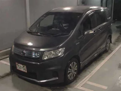 HONDA FREED SPIKE