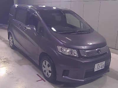 HONDA FREED SPIKE