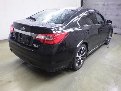 SUBARU LEGACY B4