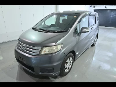 HONDA FREED SPIKE