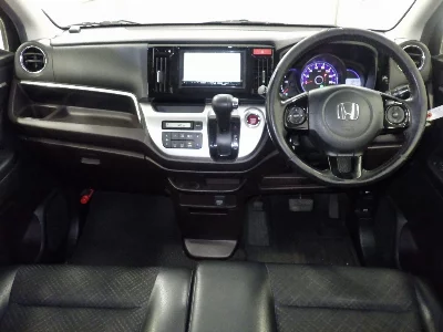 HONDA N-WGN
