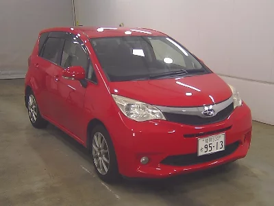 SUBARU TREZIA