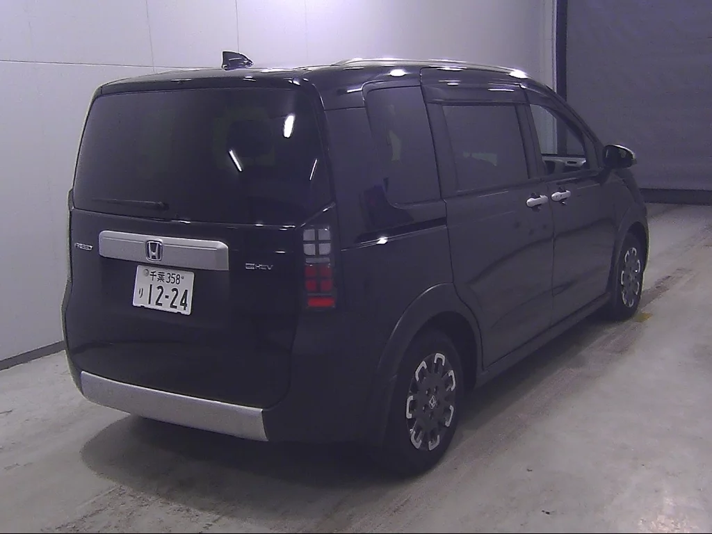 Honda Freed  с аукциона в Японии