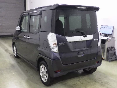 MITSUBISHI EK SPACE