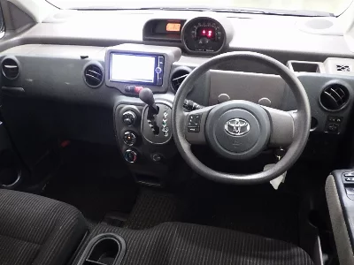TOYOTA SPADE