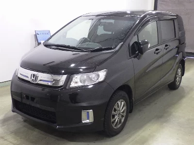 HONDA FREED SPIKE