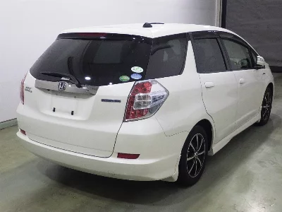 HONDA FIT SHUTTLE