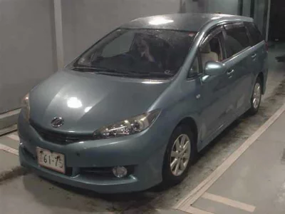 TOYOTA WISH