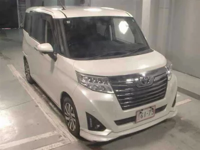 TOYOTA TANK