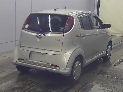 SUBARU R2