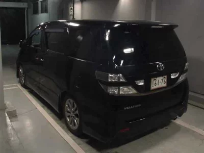 TOYOTA VELLFIRE