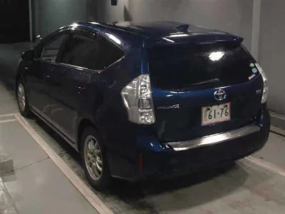 TOYOTA PRIUS ALPHA