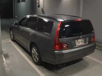 Nissan Stagea