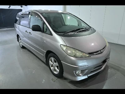 Toyota ESTIMA L