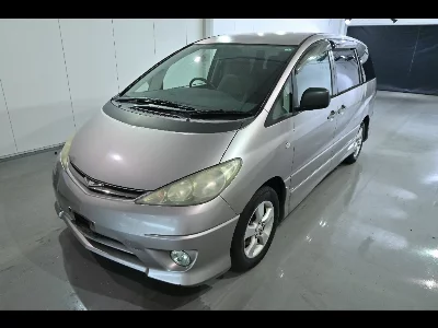 Toyota ESTIMA L