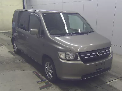 HONDA MOBILIO SPIKE