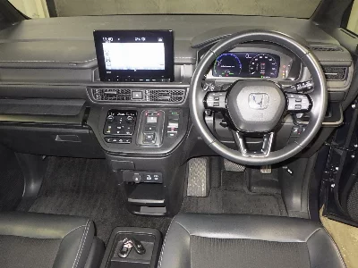 HONDA STEPWGN SPADA
