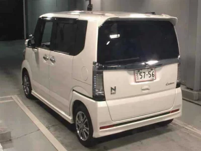 HONDA N BOX CUSTOM