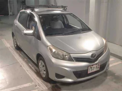 TOYOTA VITZ