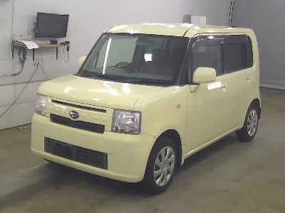 DAIHATSU MOVE CONTE