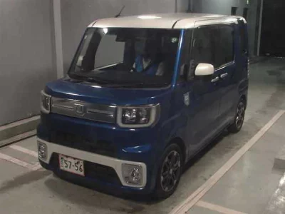 DAIHATSU WAKE