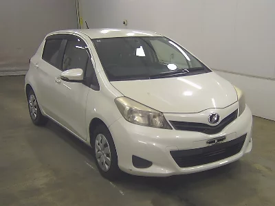 TOYOTA VITZ