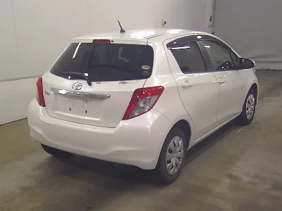 TOYOTA VITZ