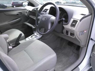 TOYOTA COROLLA AXIO