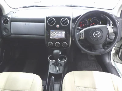 MAZDA VERISA